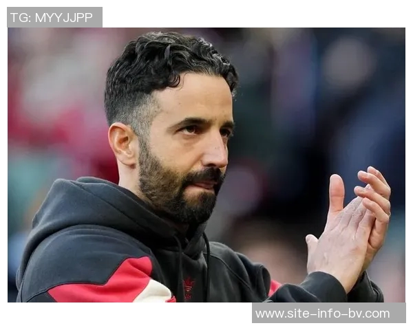 阿莫林在曼联工作压力巨大希望暂时休息几个月调整状态