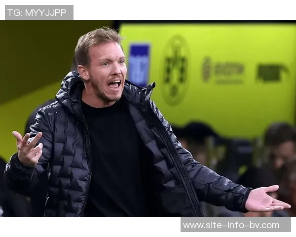 拜仁官方分享罗贝里经典怼脸自拍合照引发球迷热议与感动